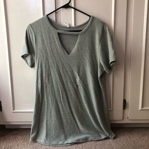 Women’s Buckle Relaxed Fit T-Shirt